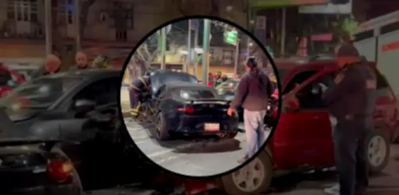 Conductor de BMW deportivo causa choque múltiple en Eje Central, CDMX