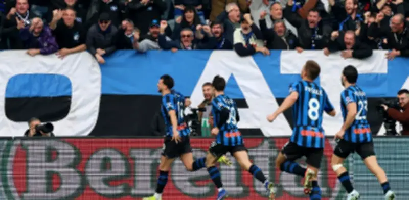 Confusión con VAR en Italia desata ataque con cuchillos entre esposos durante partido