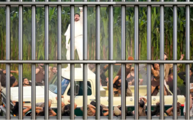 Congresistas Republicanos de EU Exigen Encarcelar a Bad Bunny por Show del Super Bowl