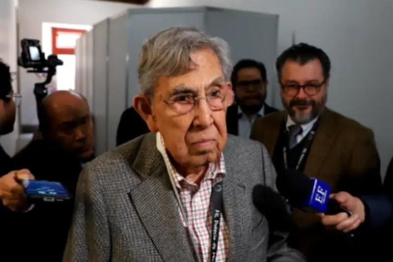 Cárdenas Llama a Abrir Diálogo Nacional para Reforma Electoral en México