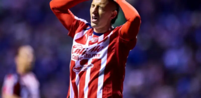 Cruz Azul derrota a Chivas y rompe su invicto perfecto en el Clausura 2026