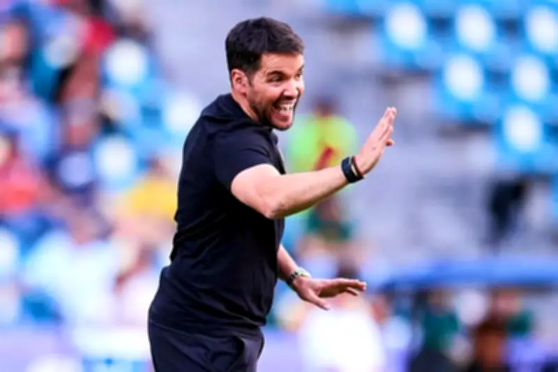 Cruz Azul se prepara para enfrentar a Chivas con valentía en el Clásico Joven