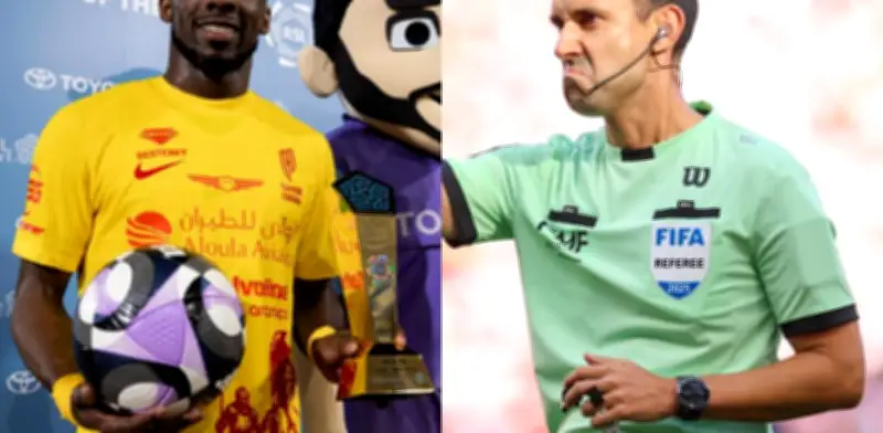 César Ramos arbitra el gol 22 de Julián Quiñones en Arabia Saudita