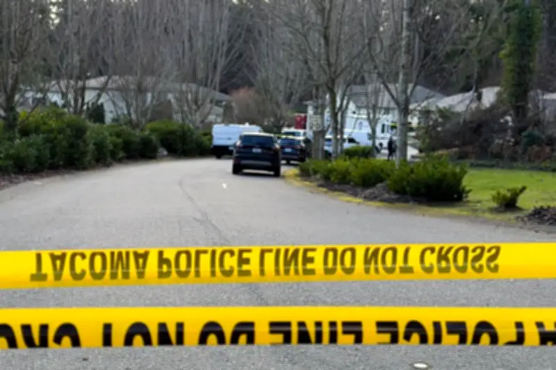 Cuatro personas fallecen en apuñalamientos múltiples en Washington