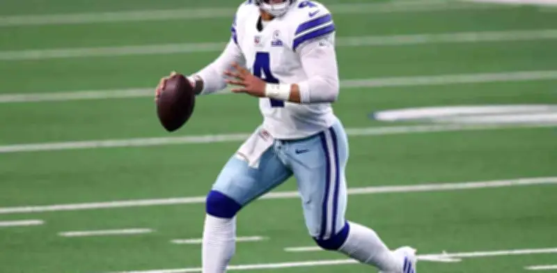 Dak Prescott sufre grave lesión en tobillo que amenaza su temporada completa