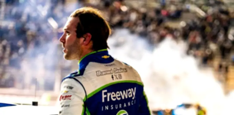 Daniel Suárez logra top 5 en Atlanta y es top 10 del campeonato de NASCAR Cup 2026