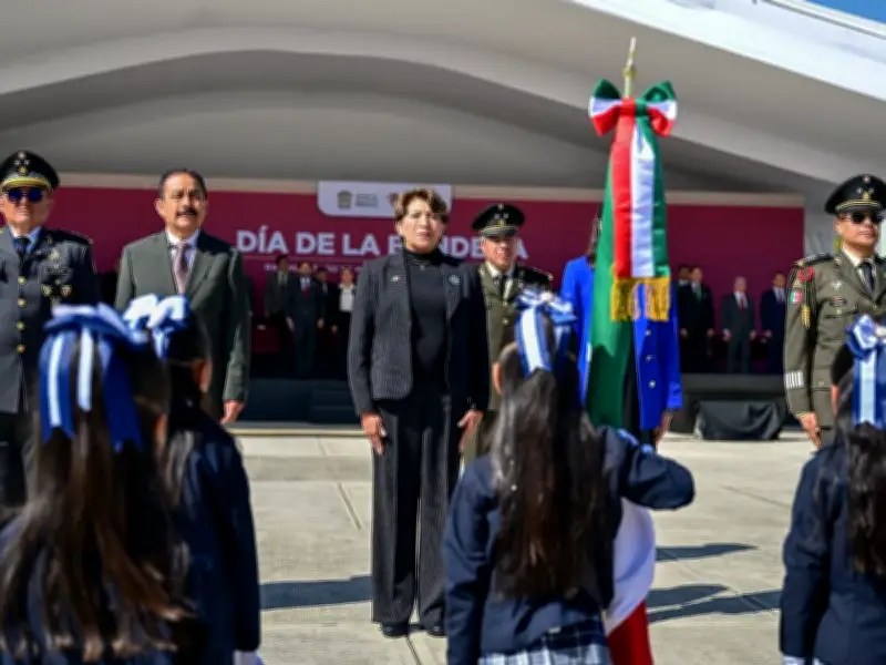 Delfina Gómez lidera conmemoración del Día de la Bandera en Rayón con llamado a la unidad