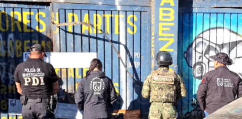 Desmantelan banda de robo de autopartes en CDMX tras cateos en Venustiano Carranza