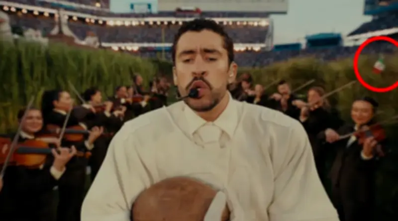 Detalle oculto en show de Bad Bunny: bandera mexicana ondeó entre arbustos del Super Bowl