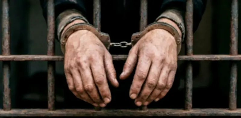 Detienen a empleado por presunto robo de 50 mil pesos en empresa de Polanco