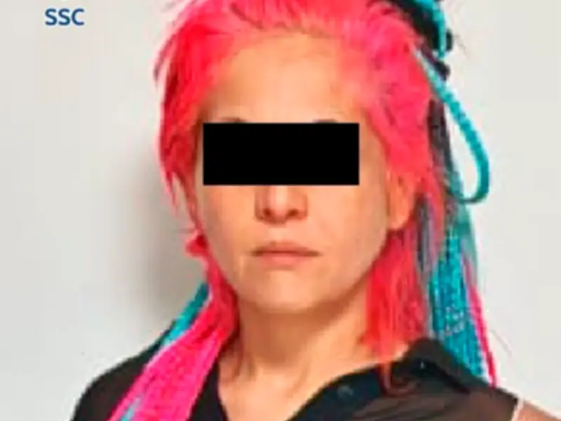 Detienen a 'La Flaca', vendedora de drogas que agredía a estudiantes en Azcapotzalco