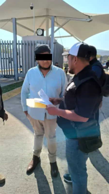 Detienen a líder transportista en Oaxaca por presunto cobro de piso a comerciantes