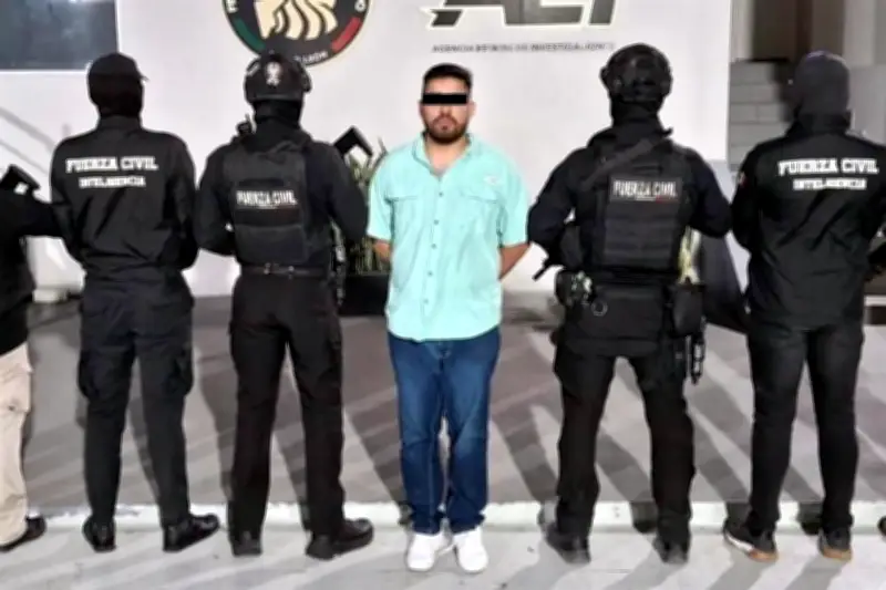 Detienen a presunto feminicida con drogas en posesión durante operativo policial