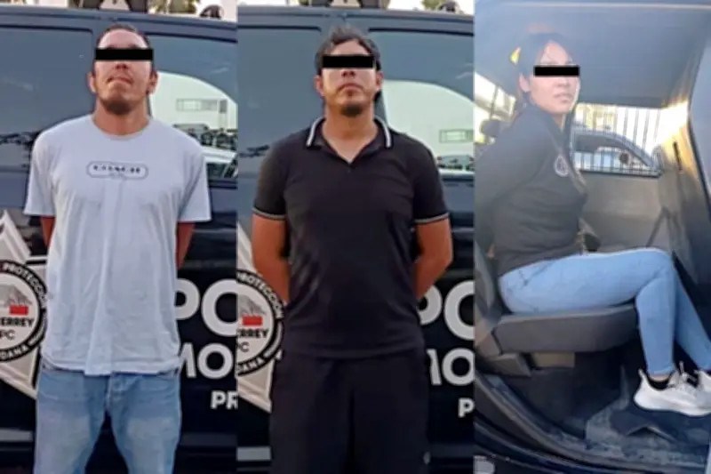 Detienen a tres sujetos a bordo de vehículo vinculado a robo en la ciudad