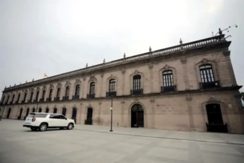 Deuda Pública de México Aumenta 12% en 2025: Gobierno Busca Más Crédito