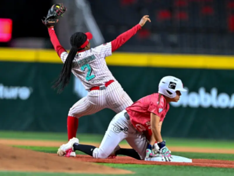 Diablos Rojos Femenil aplasta a Olmecas y asegura su boleto a la postemporada de la LMS