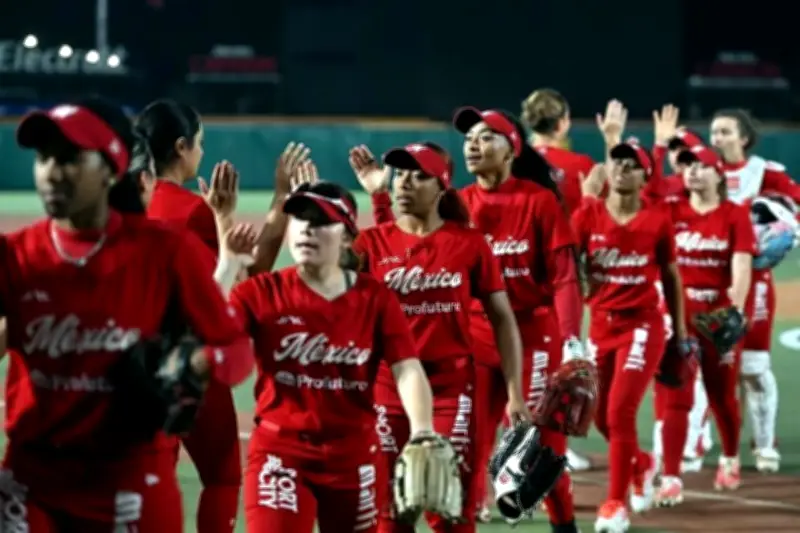 Diablos Rojos Femenil: Un Equipo que Trasciende el Diamante y Transforma Vidas