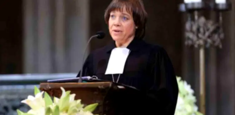 Dimite líder protestante alemana por escándalo de encubrimiento de abusos sexuales