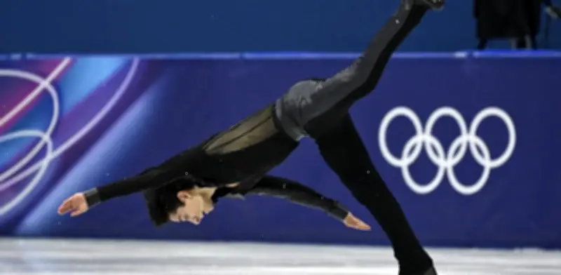 Donovan Carrillo brilla en Milán-Cortina 2026 con rutina de Elvis Presley