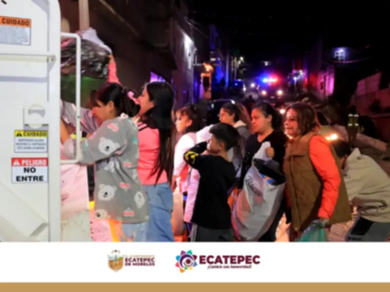 Ecatepec intensifica recolección nocturna de basura con supervisión directa de alcaldesa