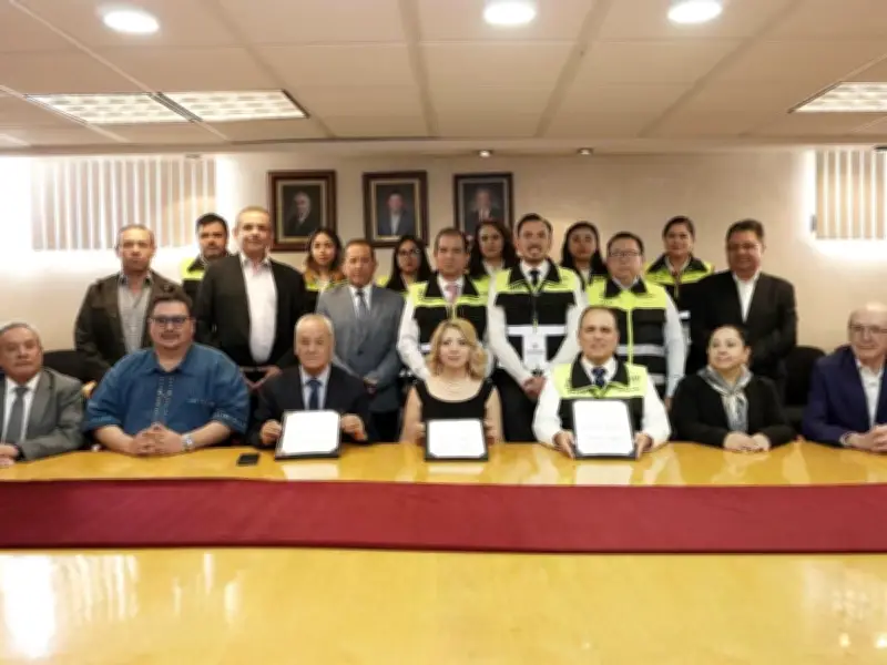 Edomex firma convenios sanitarios con empresarios para regularización y cero multas