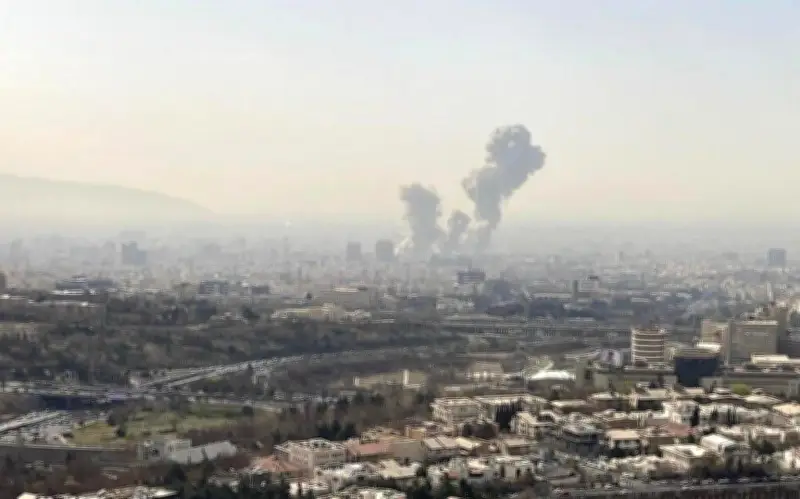 EE.UU. e Israel lanzan 'Operación Furia Épica' y 'Rugido de León' contra Irán