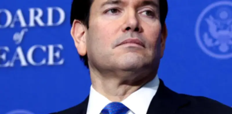 EE.UU. revoca visas a tres funcionarios chilenos por riesgo a la seguridad nacional