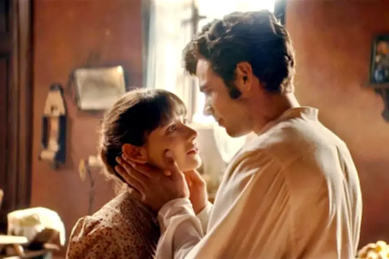 El amor que desafía todo: 'Como agua para chocolate' sigue conquistando corazones