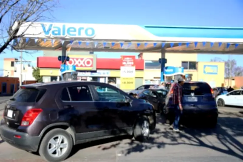 El Día Después: Calles Vacías y Filas en Comercios Tras la Tormenta