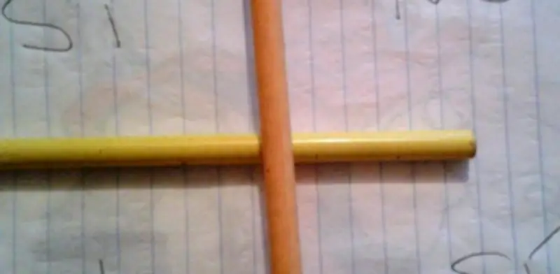 El juego 'Charlie-Charlie' desata histeria y desmayos en secundarias de Saltillo, Coahuila