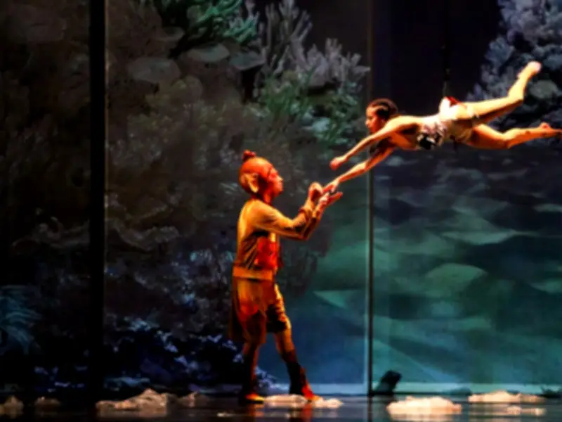 El Pulpo Fantasma: Danza y Multimedia para Concienciar sobre los Océanos en el Cenart