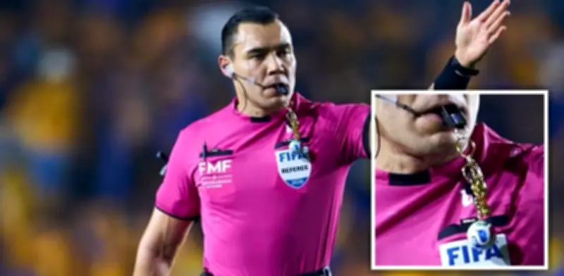 El árbitro 'El Gato' Ortiz sueña con el Mundial 2026 tras mostrar llaveros en partido