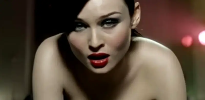 El resurgir de 'Murder on the Dancefloor' de Sophie Ellis-Bextor en 'Saltburn'