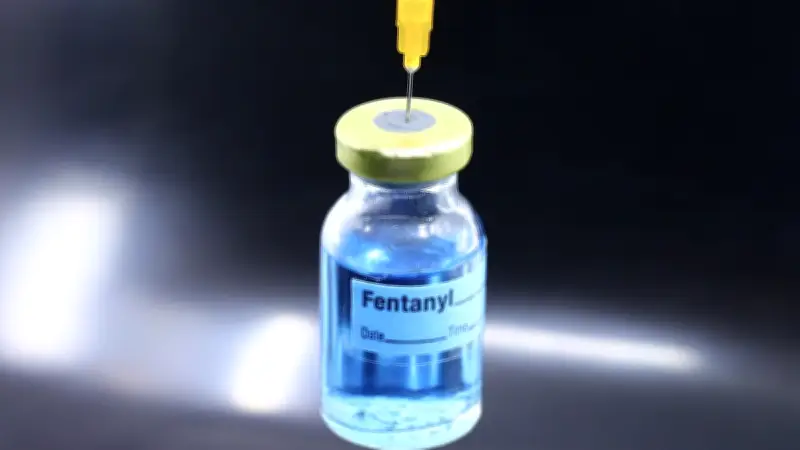 Embajador de EE.UU. reacciona a intoxicación de niña con fentanilo en tamales de Puebla