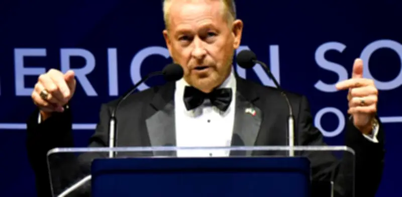 Embajador de EU se reúne con Sheinbaum tras operativo que acabó con 'El Mencho'