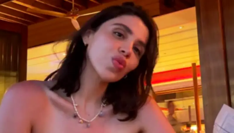 Emma Coronel Aispuro impacta en redes con fotos naturales desde su hogar y el gimnasio