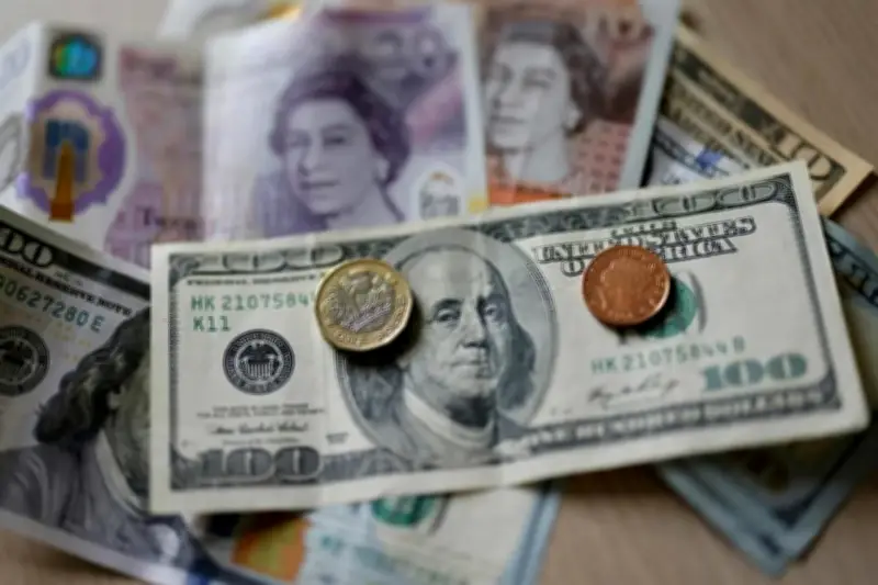 Empresas Mexicanas Intensifican Coberturas Cambiarias ante Volatilidad del Peso