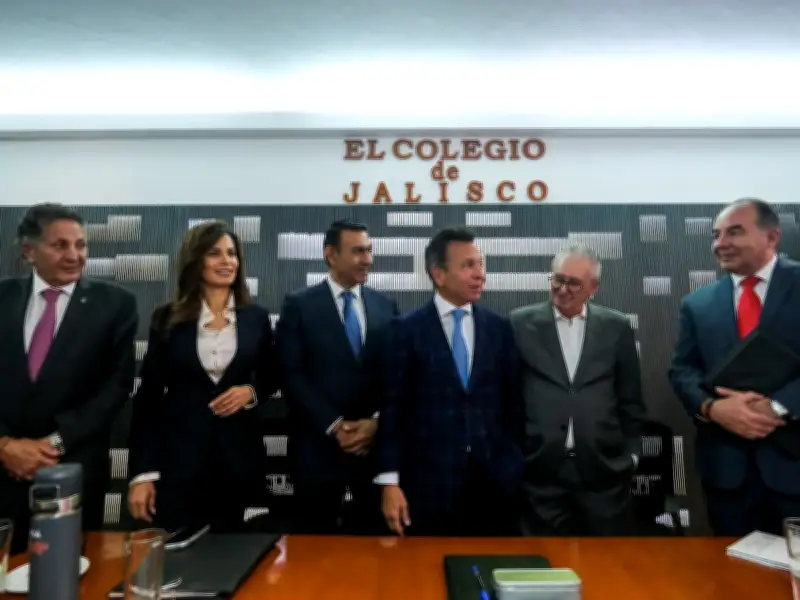 Enrique Ibarra Pedroza asume presidencia de El Colegio de Jalisco para el período 2026-2031