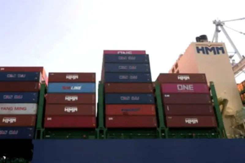 Entran en vigor nuevos aranceles de EU contra productos mexicanos