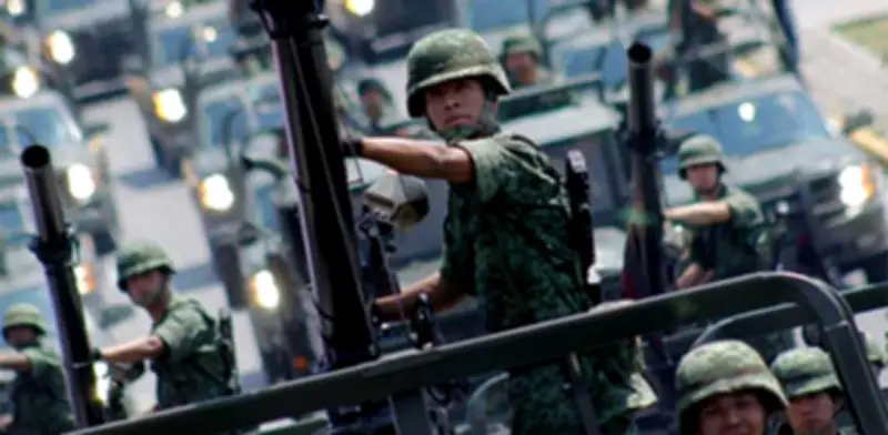 Ernesto Ledesma analiza la militarización en México y el poder castrense en entrevista