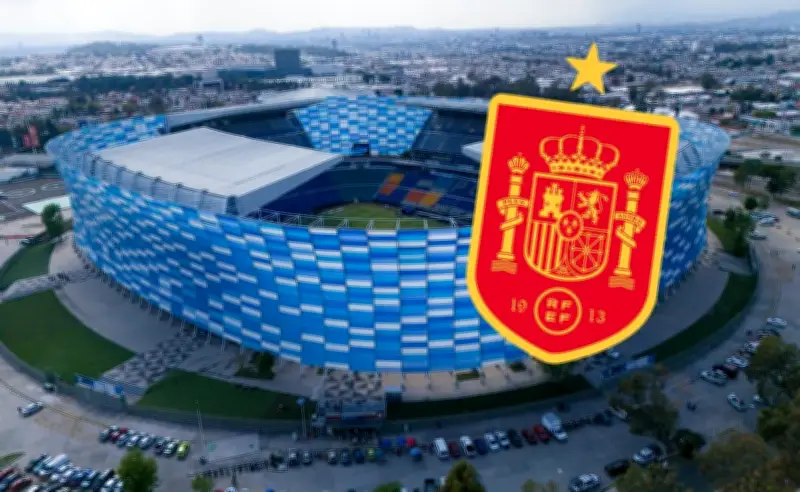 Estadio Cuauhtémoc en Puebla podría albergar amistoso España-Chile previo al Mundial 2026