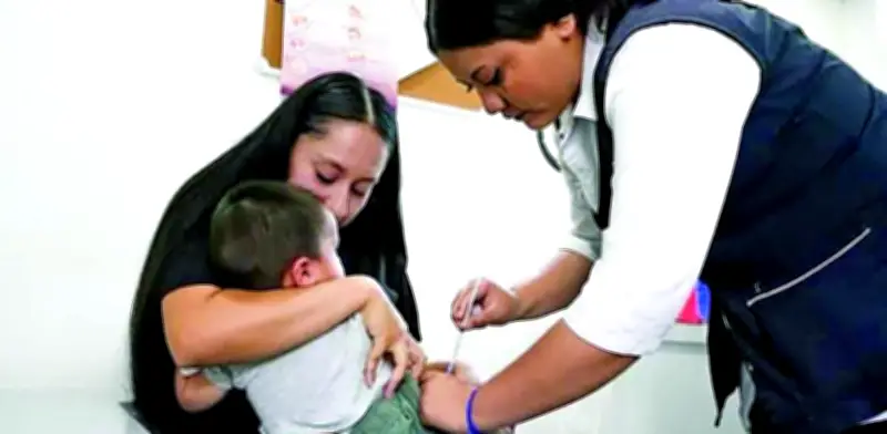 Estados Unidos Mexicanos Lanzan Cruzada Nacional Contra el Sarampión