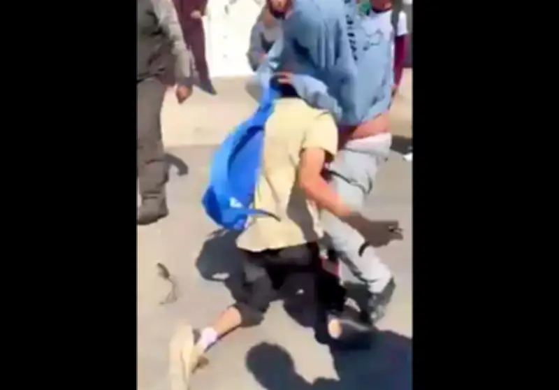 Estudiante de 15 años apuñalado en riña afuera de secundaria en Tláhuac, CDMX