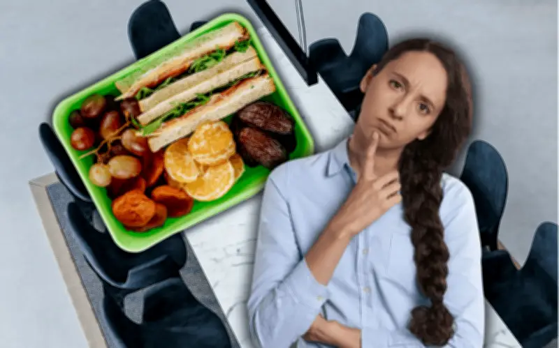 Etiqueta en el Comedor Laboral: Consejos de una Asesora de Imagen para una Convivencia Armoniosa