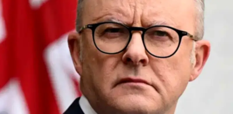 Evacúan al Primer Ministro de Australia por Amenaza de Bomba Enviada a Grupo de Danza