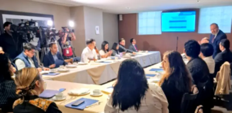 Exfuncionarios exigen compromisos anticorrupción a aspirantes a titular de la ASF