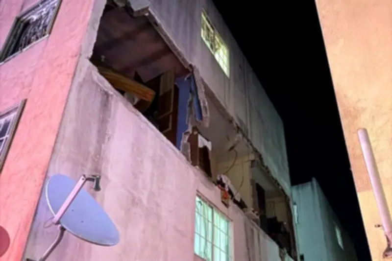 Explosión por fuga de gas deja un herido en edificio de Altamira, Tamaulipas