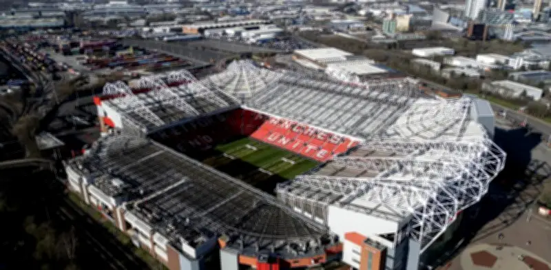 FA no sanciona a dueño del Manchester United por polémicos comentarios racistas