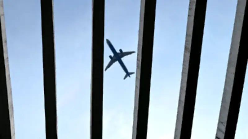 FAA levanta restricciones aéreas en El Paso, Texas; descarta amenaza para aviación