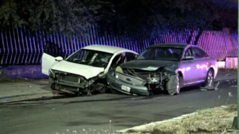 Fallece conductor tras violento choque en la avenida Ruiz Cortines